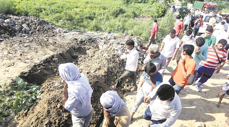 Protest by Rani Khera residence against garbadge dump