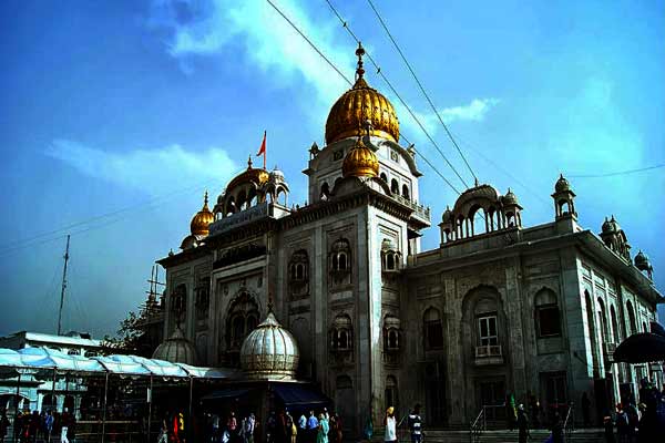 Gurudwara-Bangla Sahib -Best places to visit in Delhi