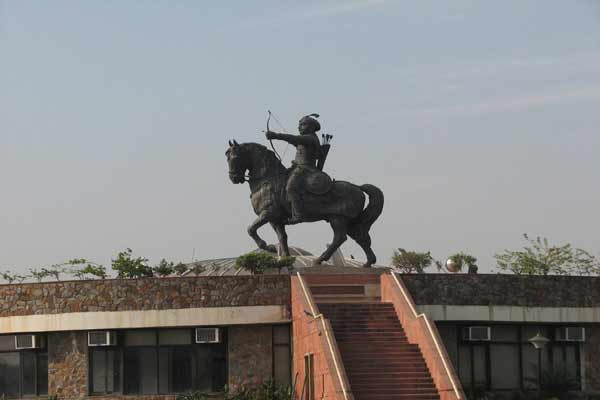 LADHO-SARAI-historical places in Delhi 