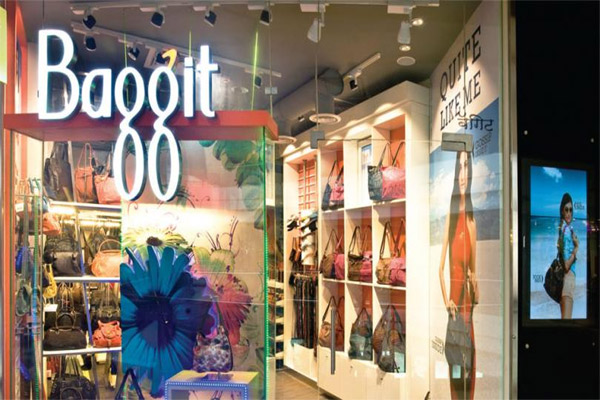 baggit store in cp